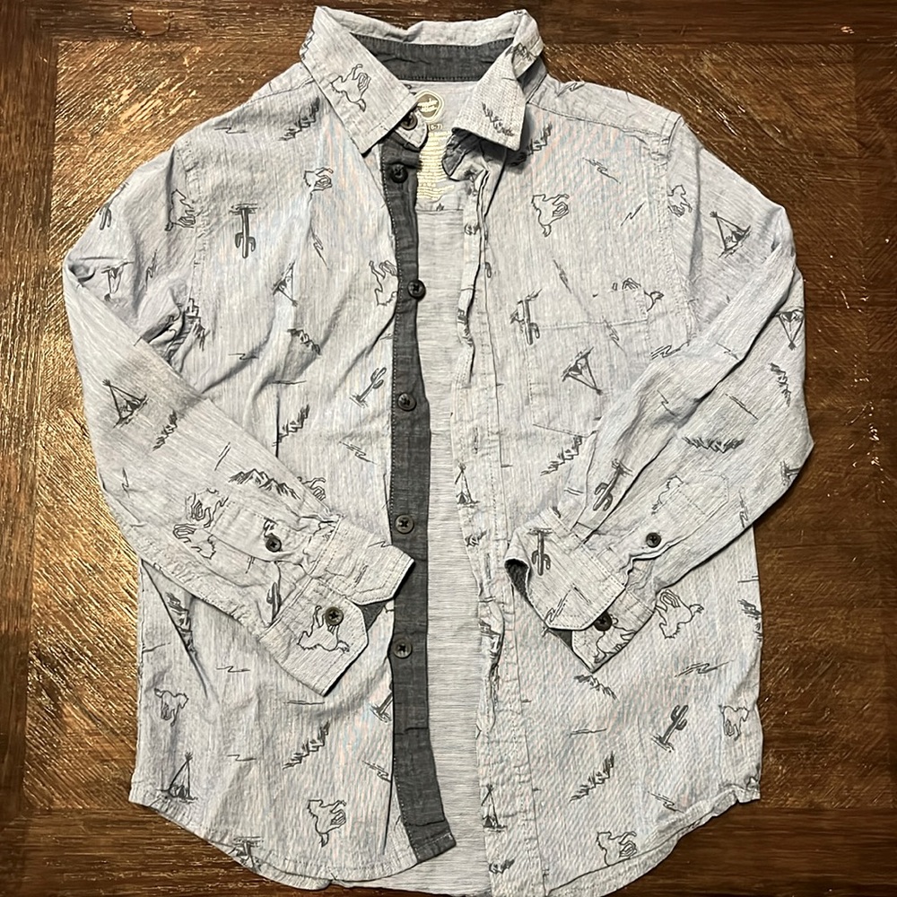 Size6-7 button down shirt
